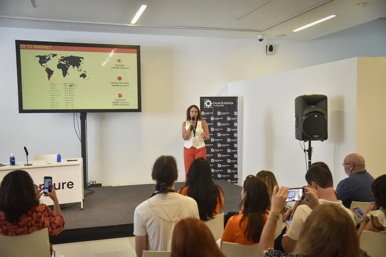 Una de las ponencias de la tarde en el Escenario Andalucía. Clara Cerezo